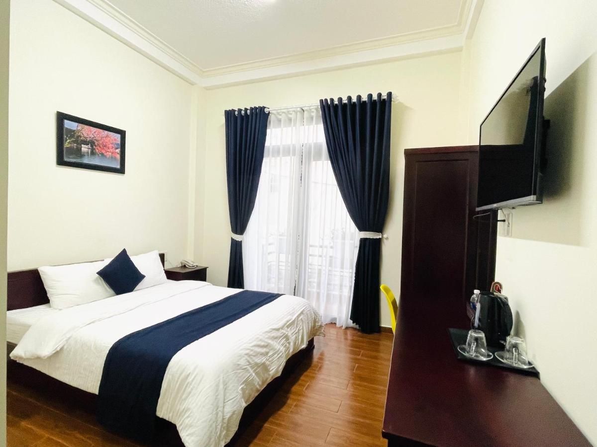 Bách Thảo Hotel Dalat Exterior foto