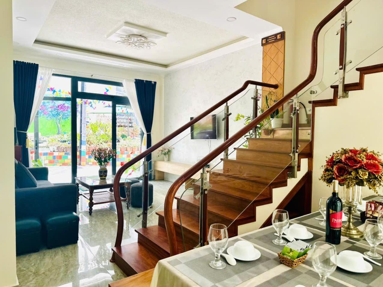 Bách Thảo Hotel Dalat Exterior foto